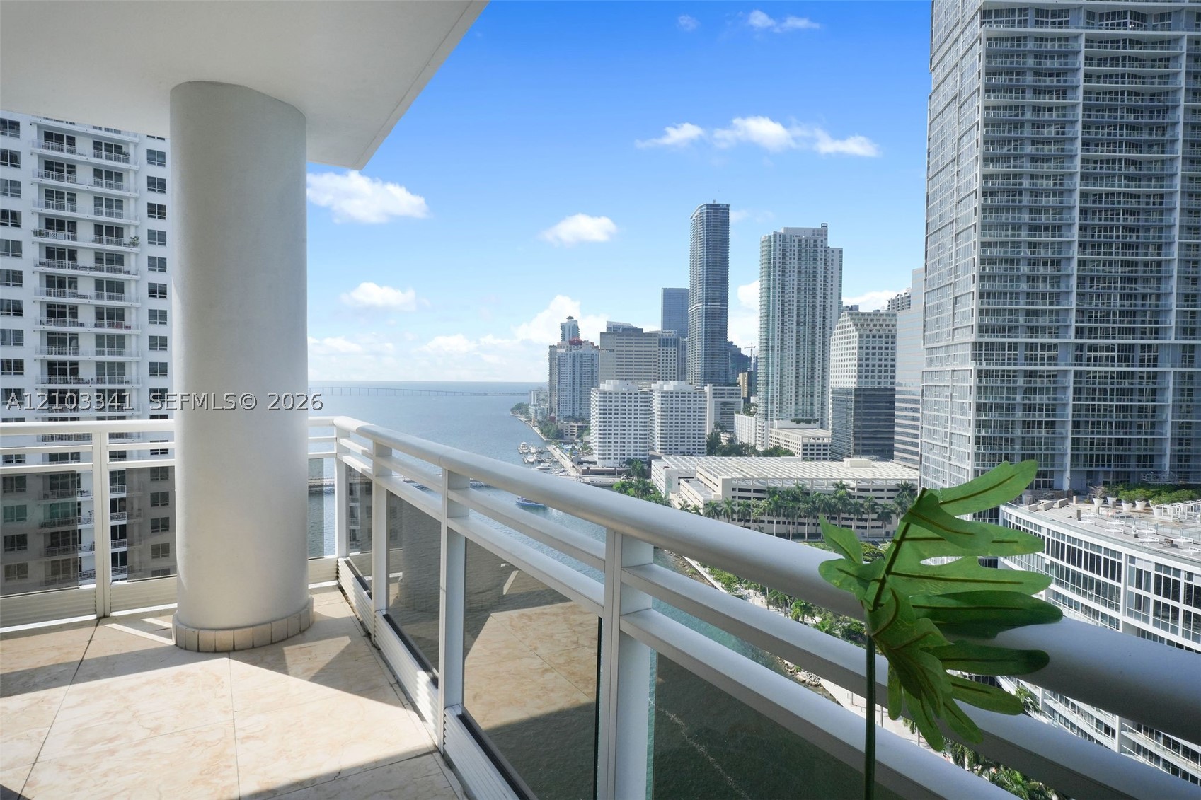 901 Brickell Key Blvd Unit 2204 — photo