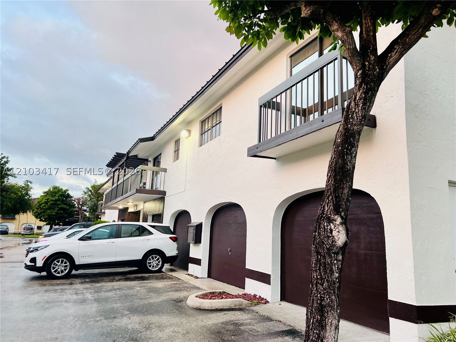 1651 SW 122nd Ct Unit C102 — photo