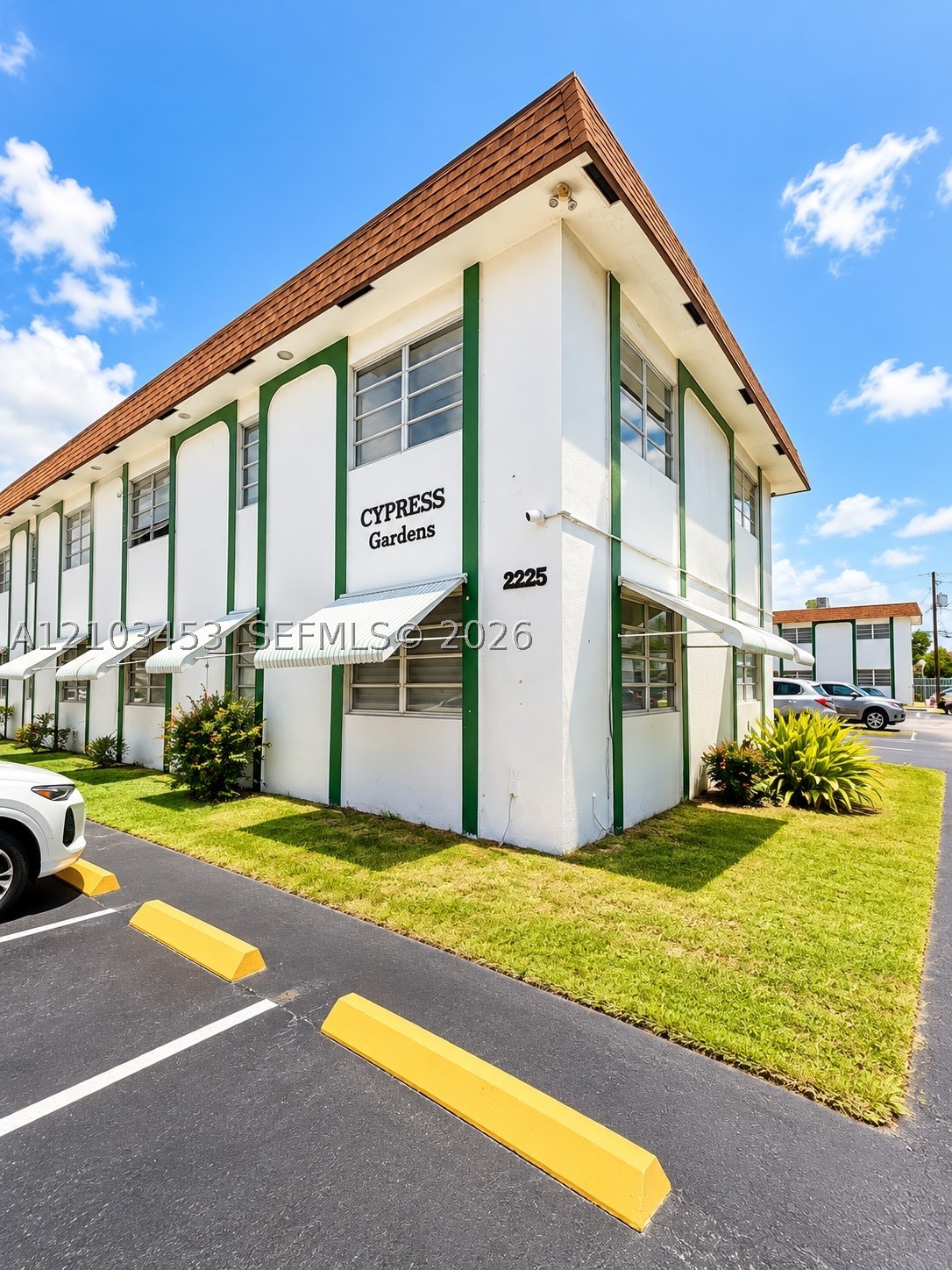 2225 Polk St Unit 4B — photo