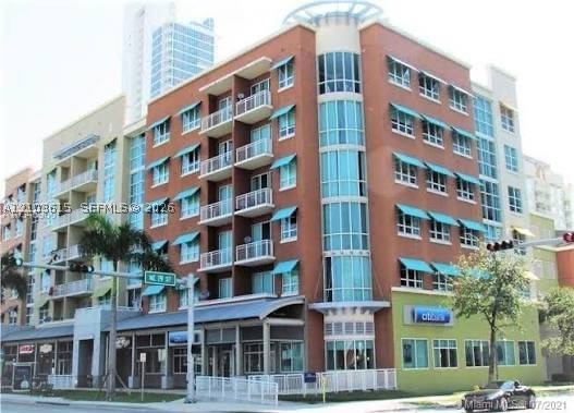 2001 Biscayne Blvd Unit 2415 — photo