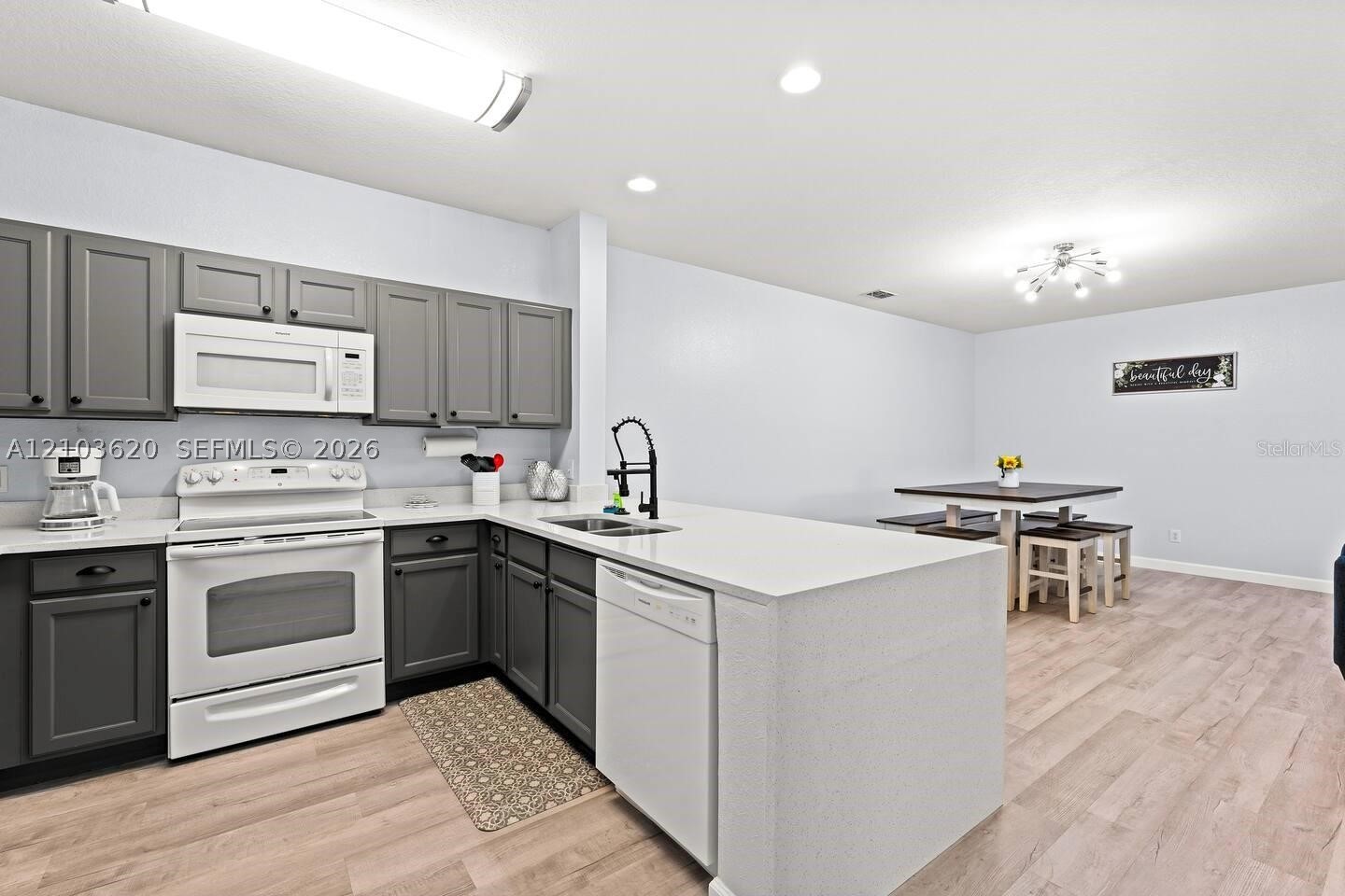3175 Feltrim Place Unit 305 — photo