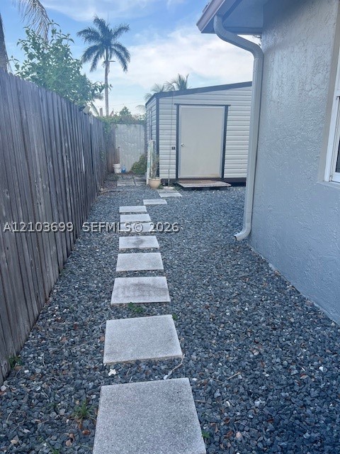 0000 SW 56 Unit B — photo