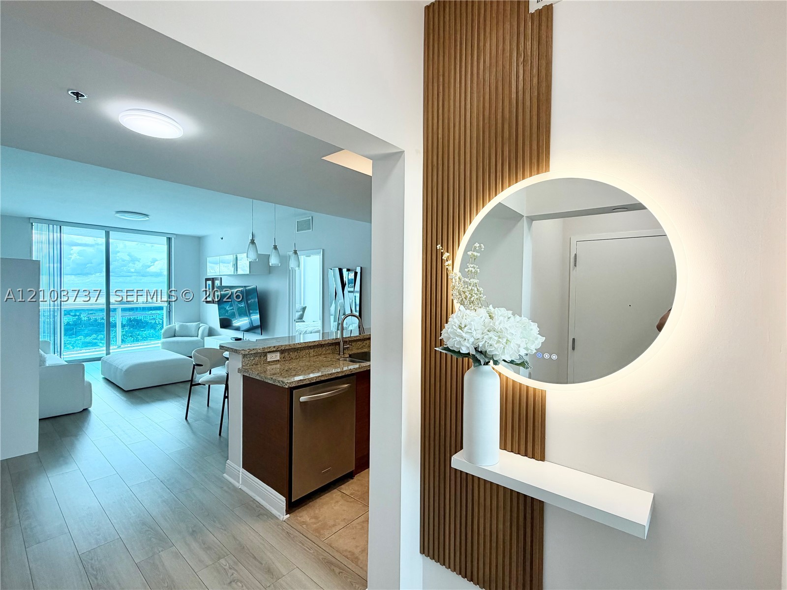 2641 N Flamingo Rd Unit 2404N — photo