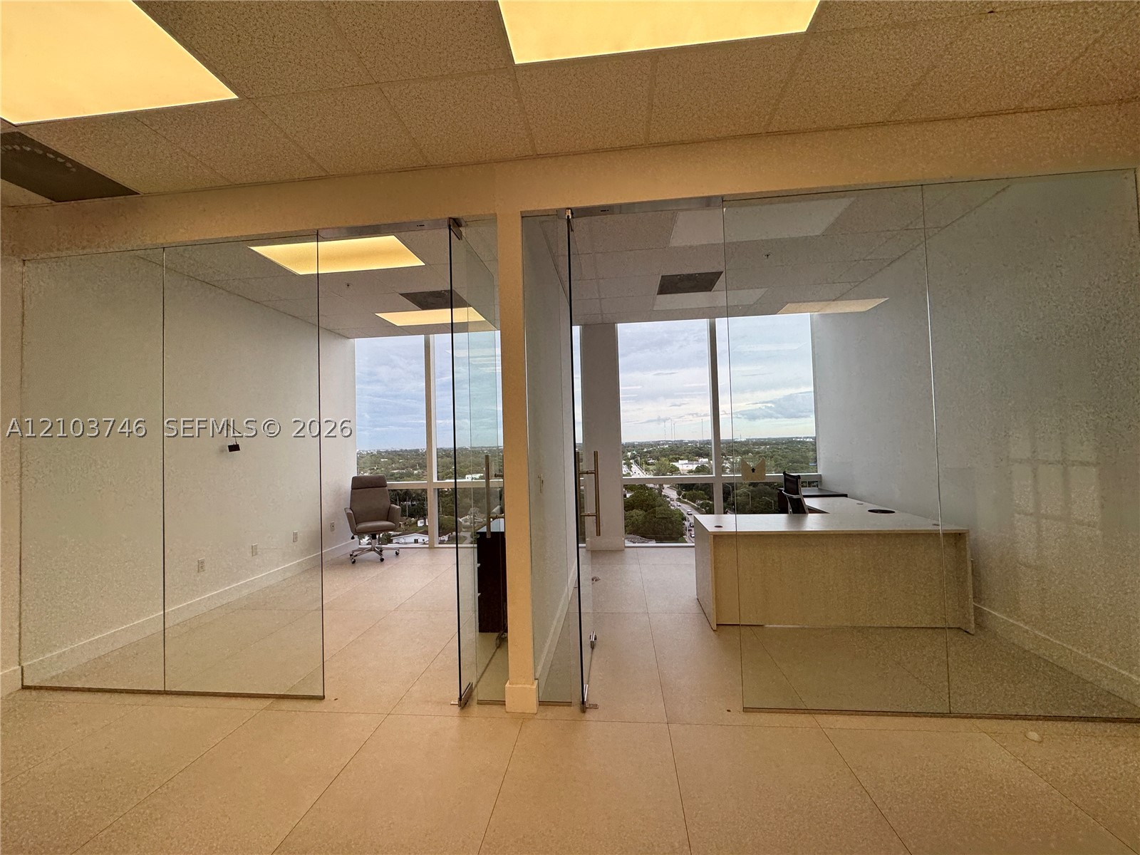 20200 W Dixie Hwy Unit 1109 — photo