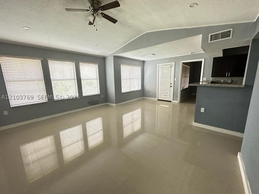 10441 SW 156th Ct Unit 4112 — photo