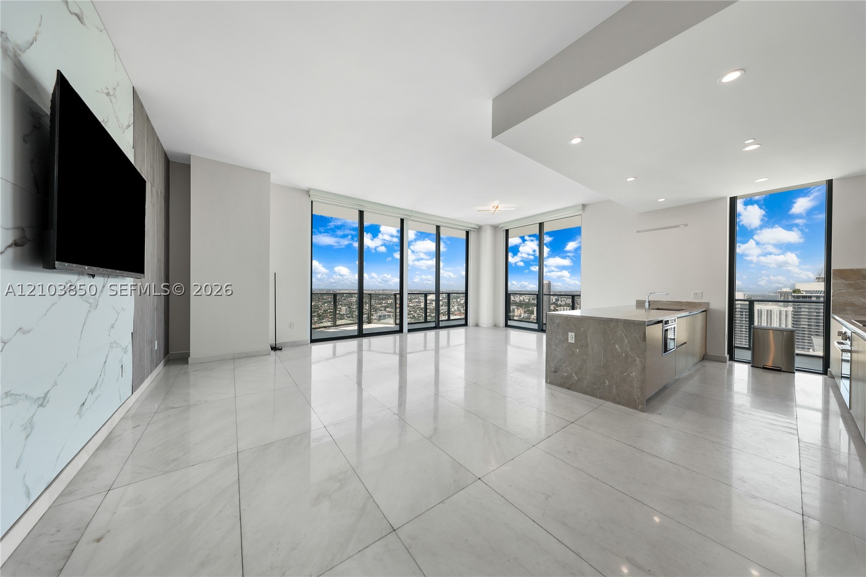1300 S Miami Ave Unit Ph5210 — photo