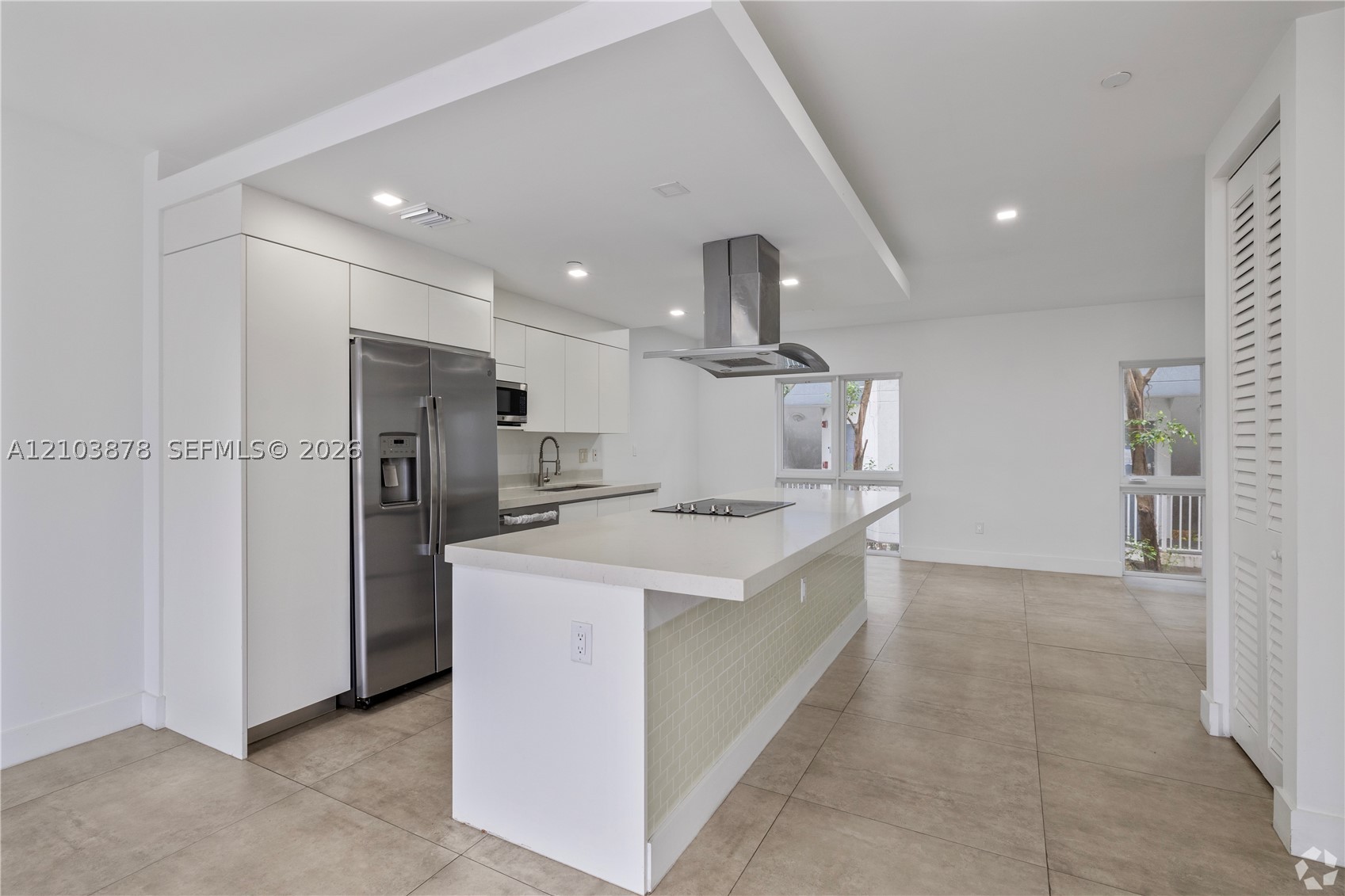 434 SW 10th St Unit B — photo