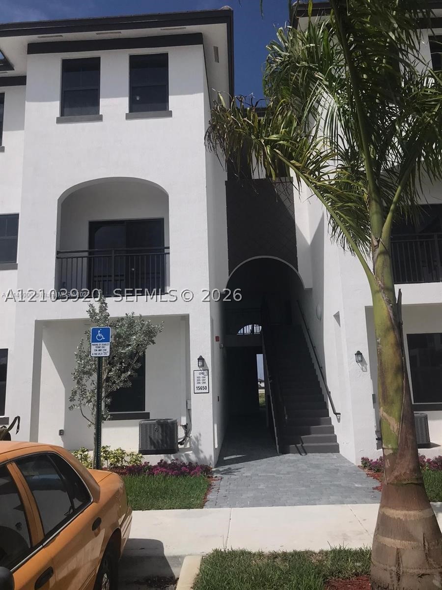 15520 SW 136th St Unit 210 — photo