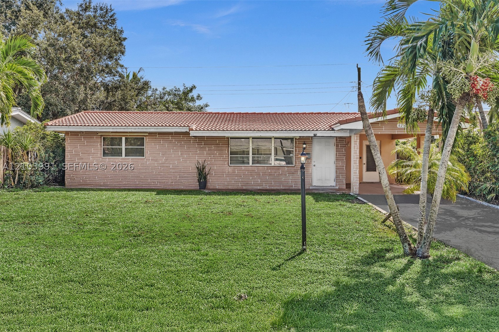 8250 NW 11th Ct Unit 0 — photo