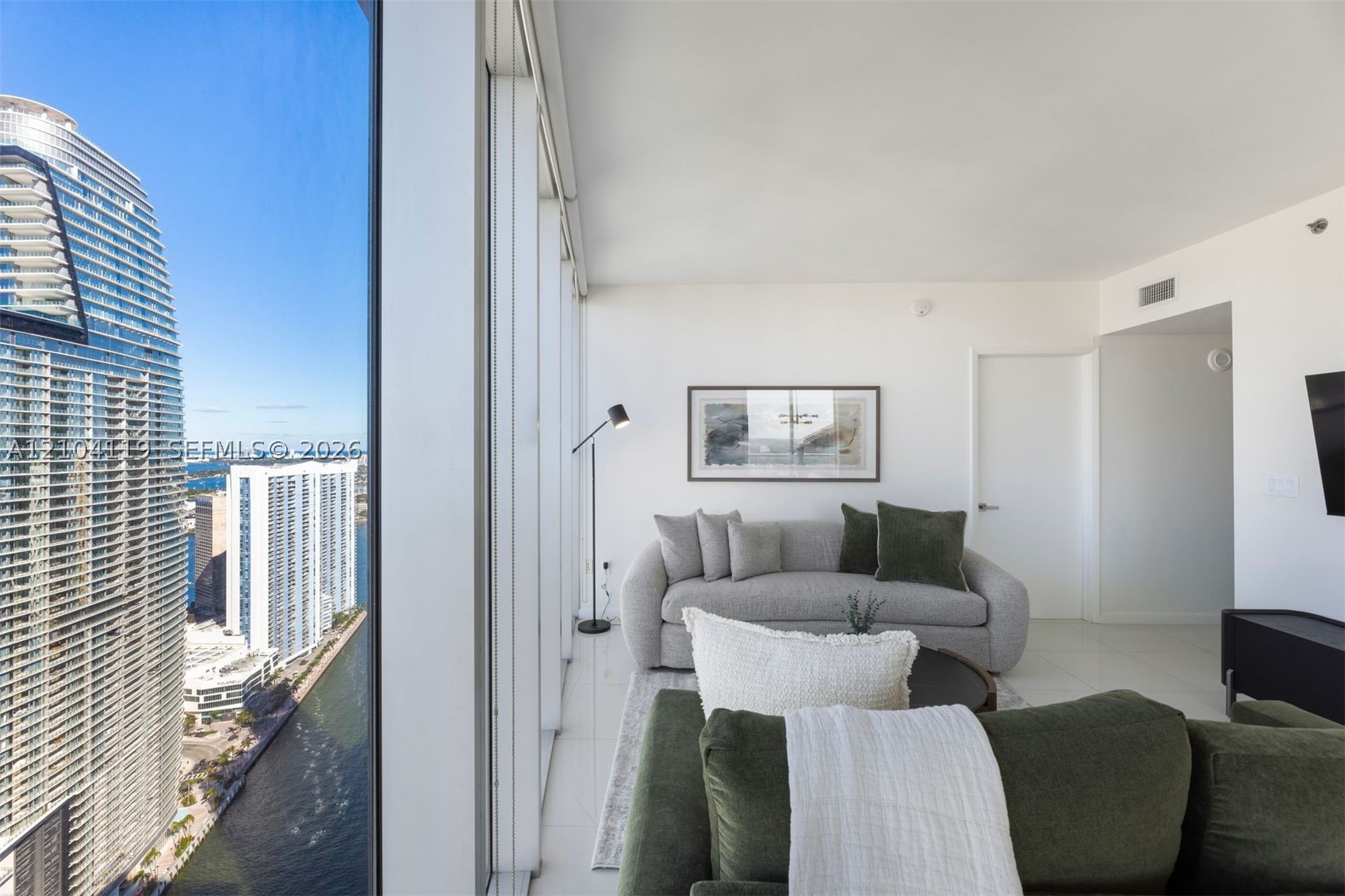 485 Brickell Ave Unit 4804 — photo