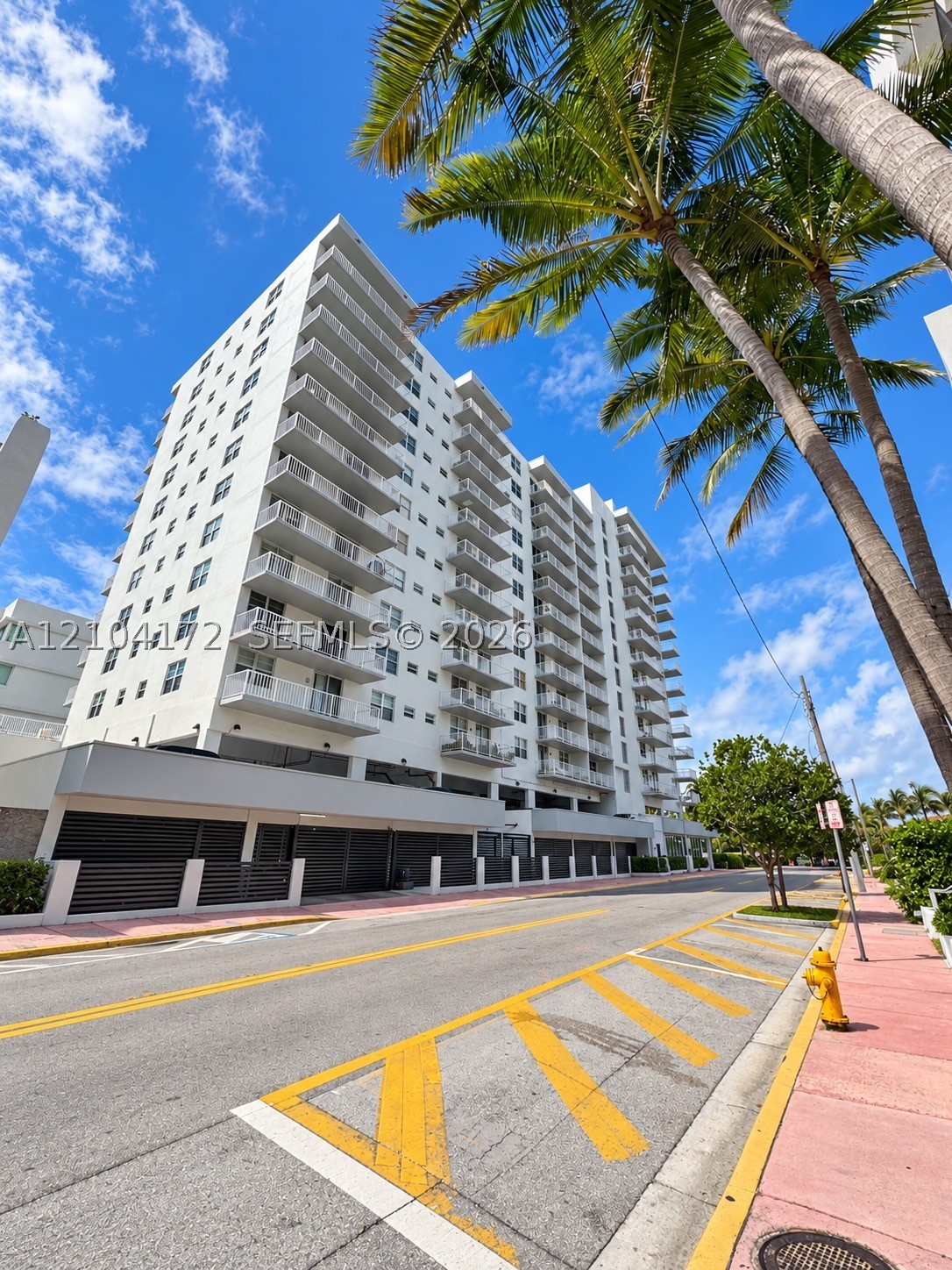 2829 Indian Creek Dr Unit 410 — photo