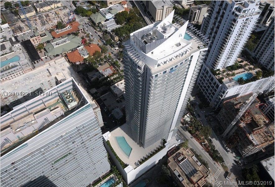 1100 S Miami Ave Unit 811 — photo
