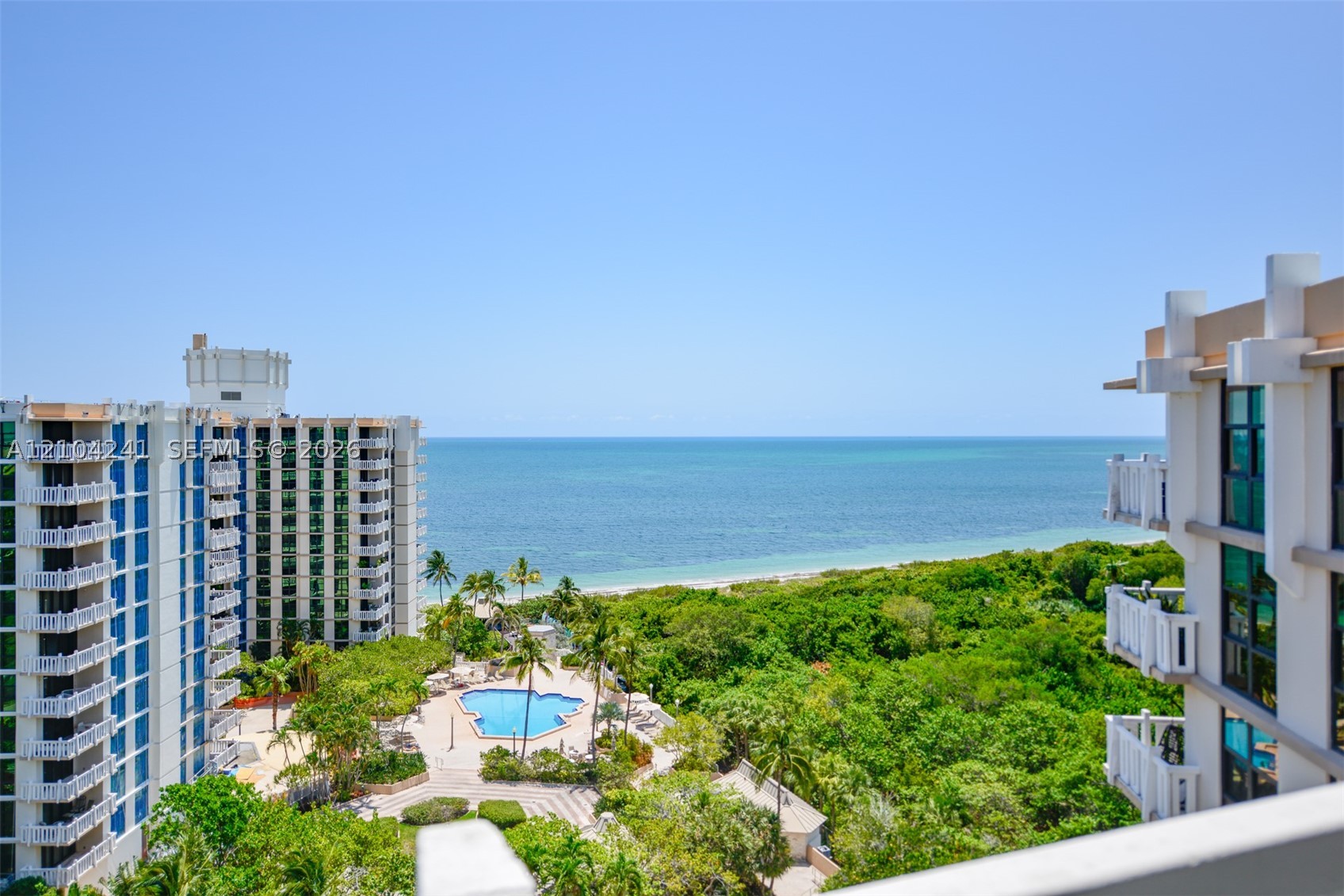 1121 Crandon Blvd Unit D1206 — photo