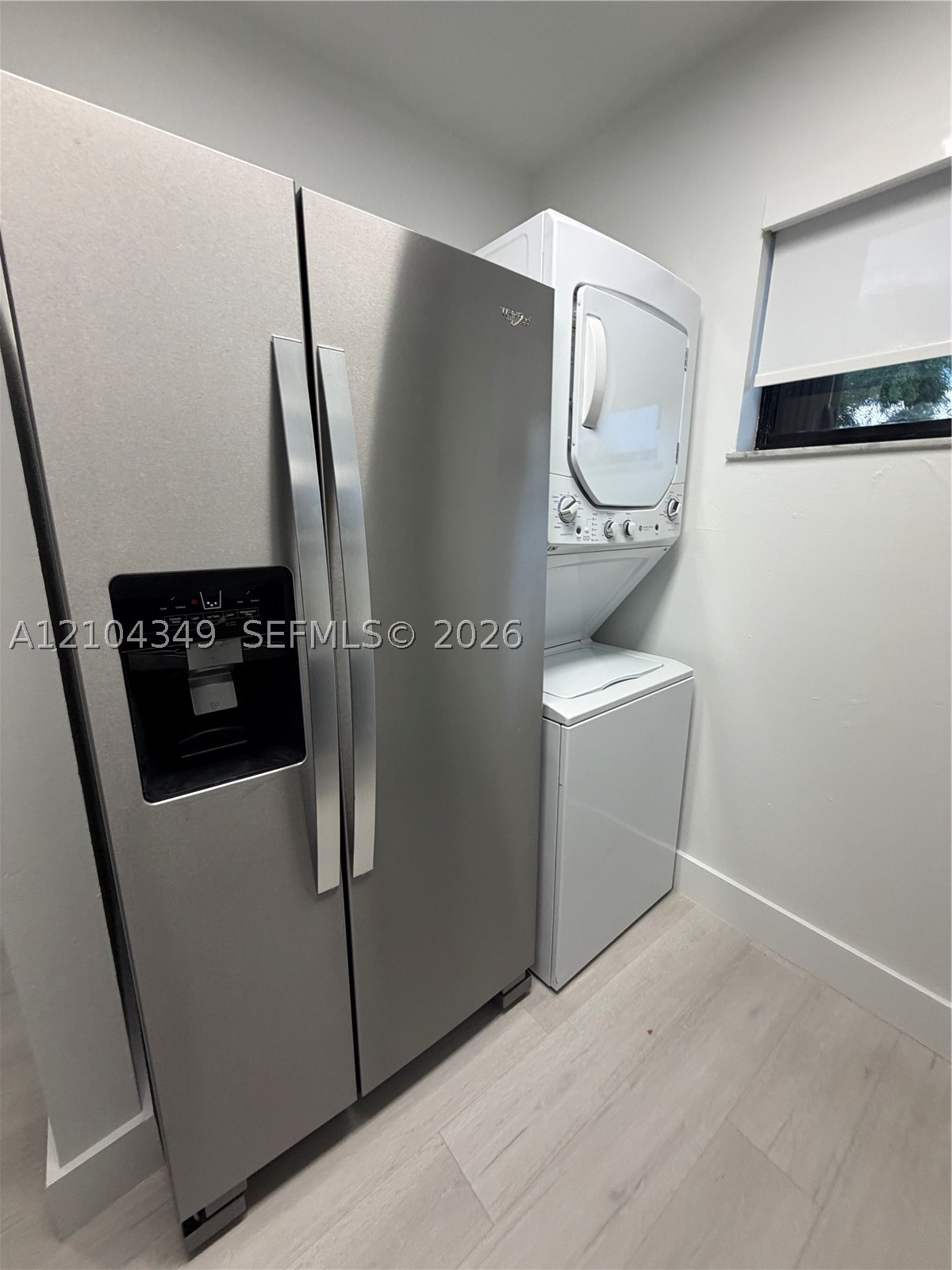 4345 W 12th Ln Unit 8C — photo