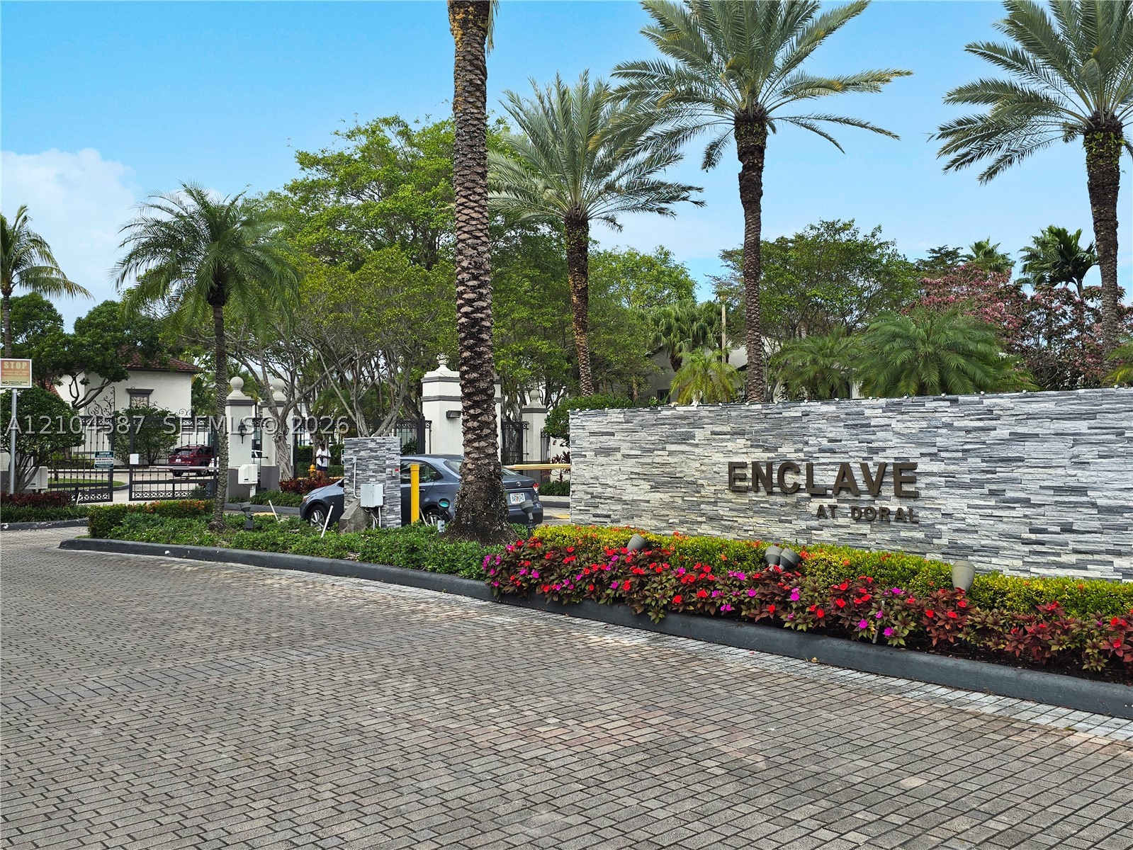 4360 NW 107th Ave Unit 101 — photo