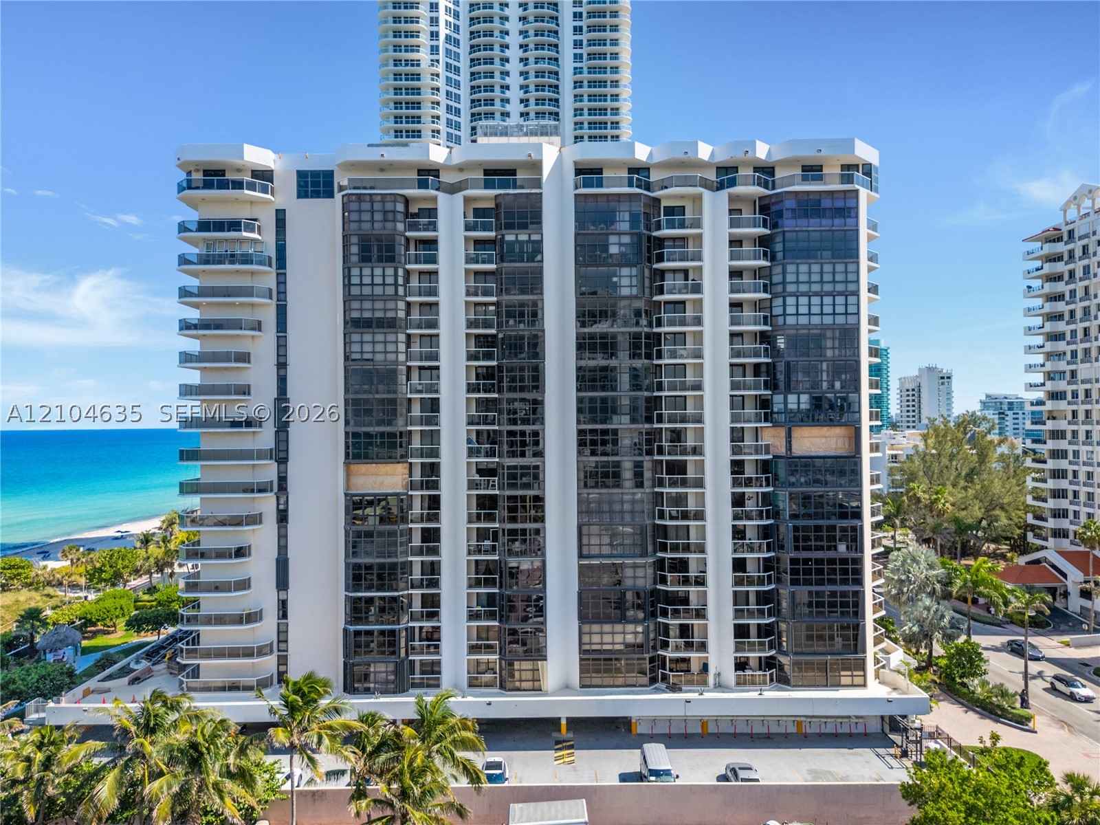 6423 Collins Ave Unit 703 — photo