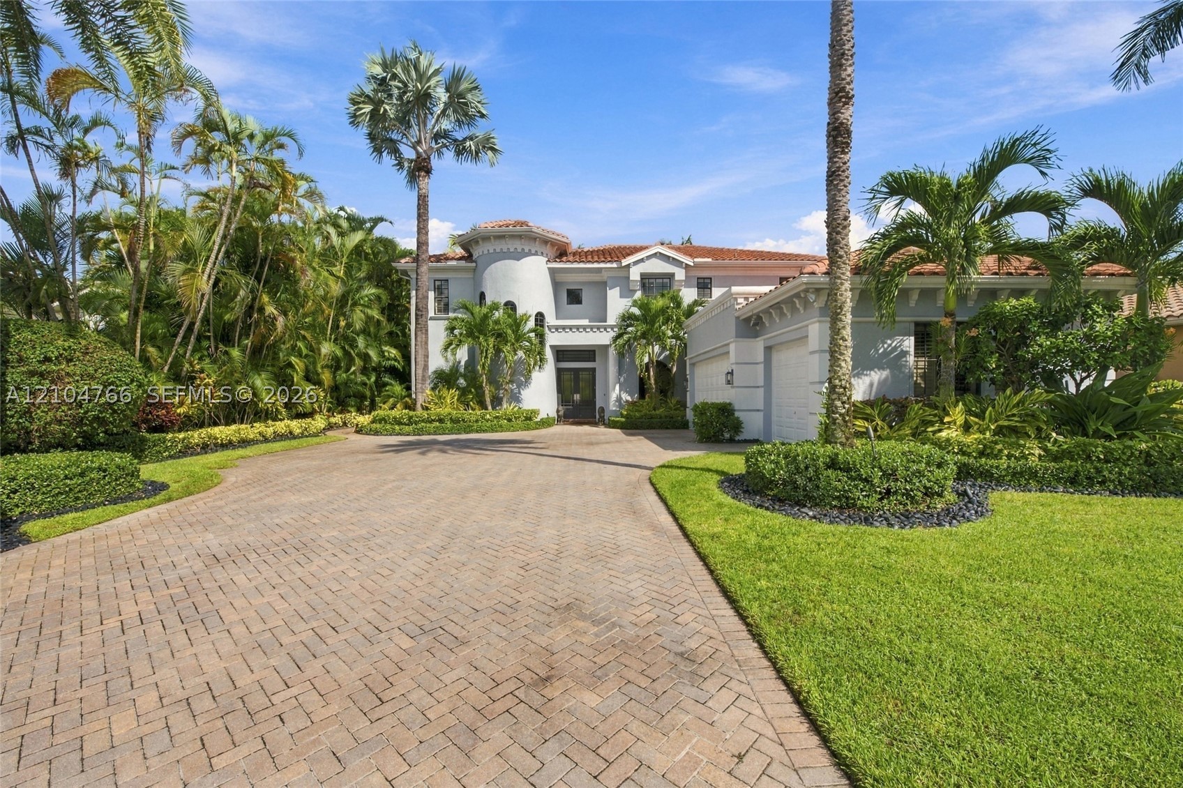 5123 Isabella Dr — photo