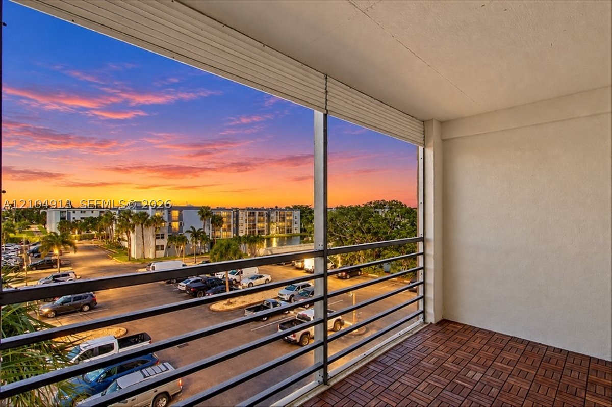 501 E Dania Beach Blvd Unit 5-4a — photo