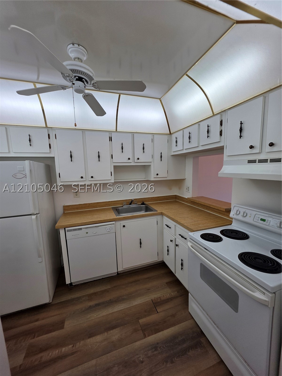 4374 NW 9th Ave Unit 18-3C — photo
