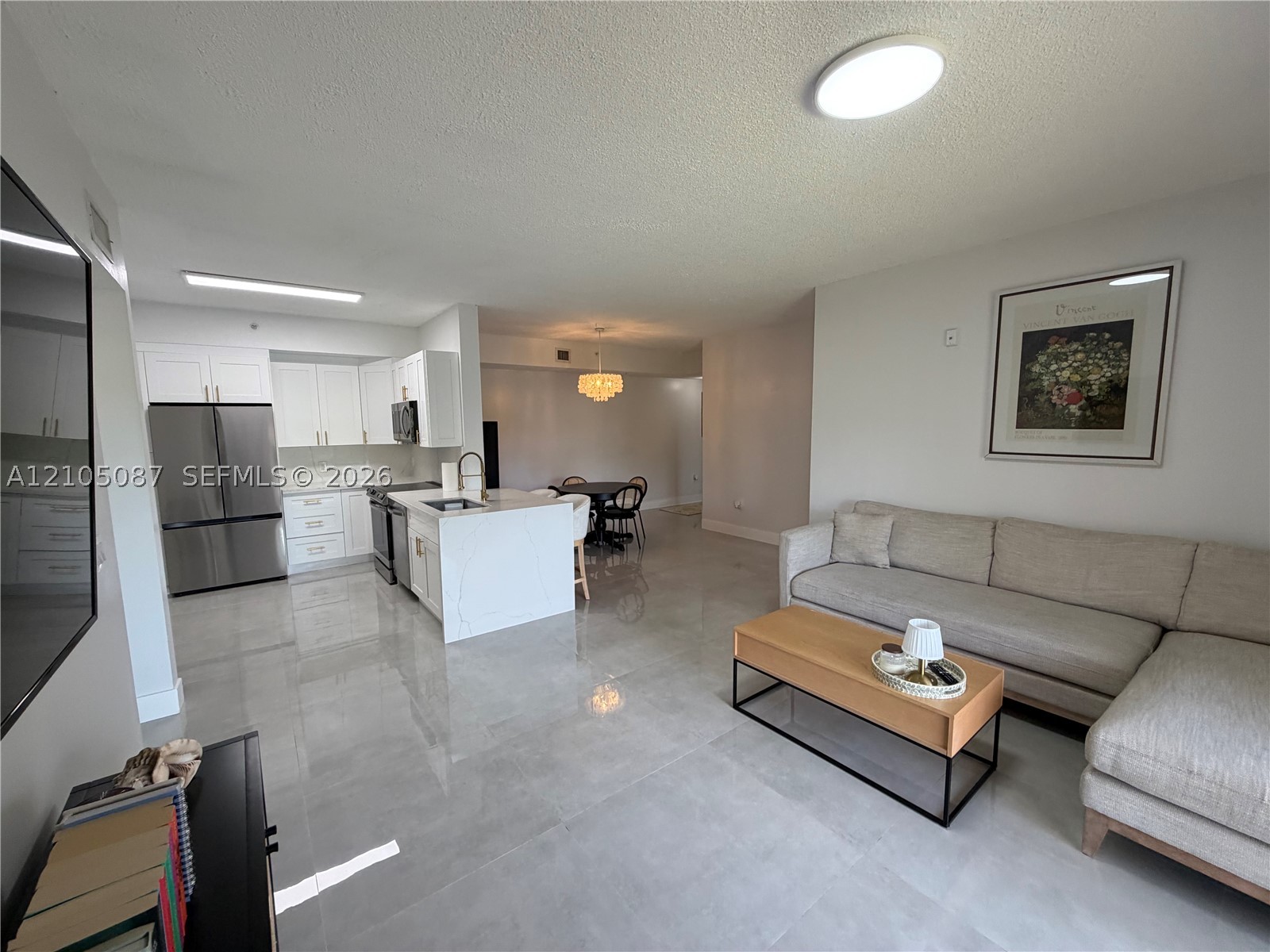 6984 SW 39th St Unit H205 — photo