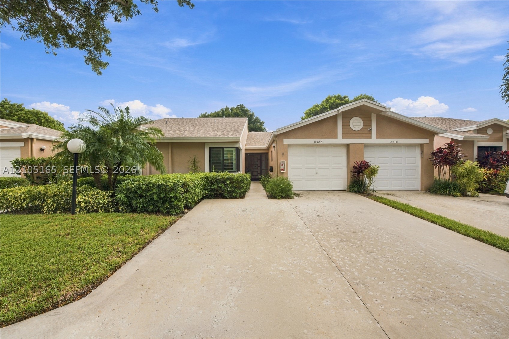 8306 Springlake Dr Unit 8306 — photo