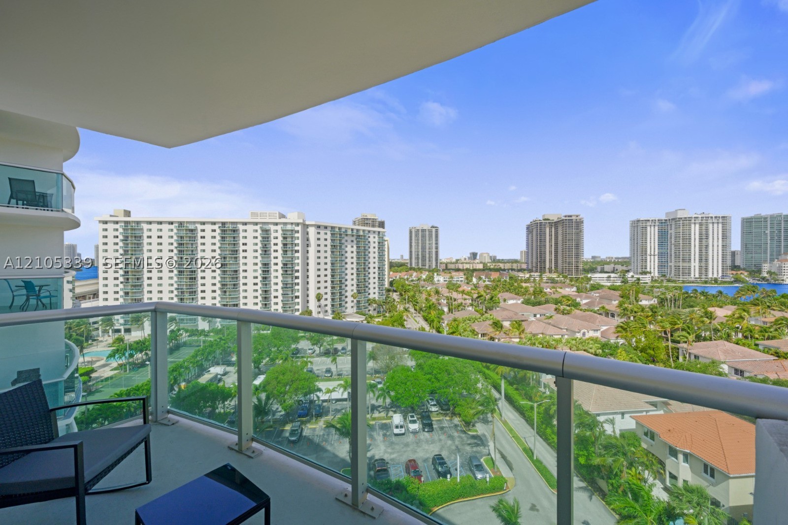 19370 Collins Ave Unit 1122 — photo