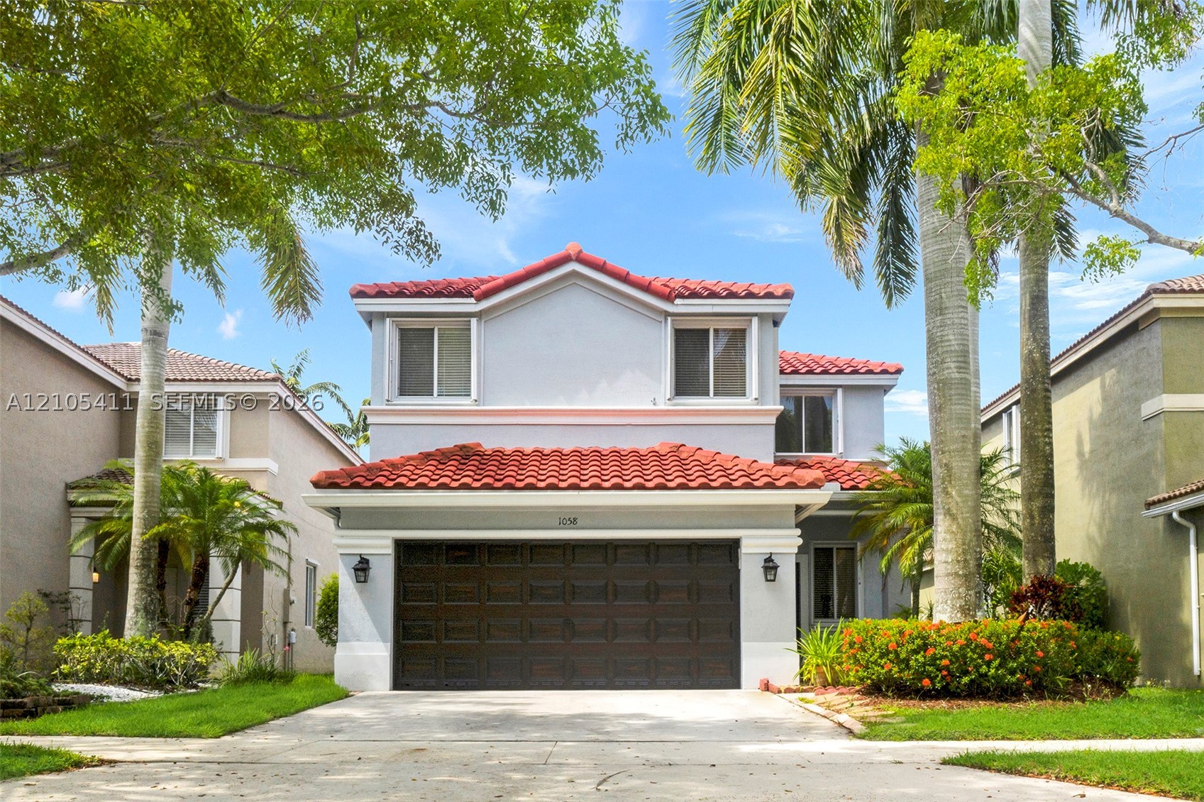 1058 Golden Cane Dr — photo