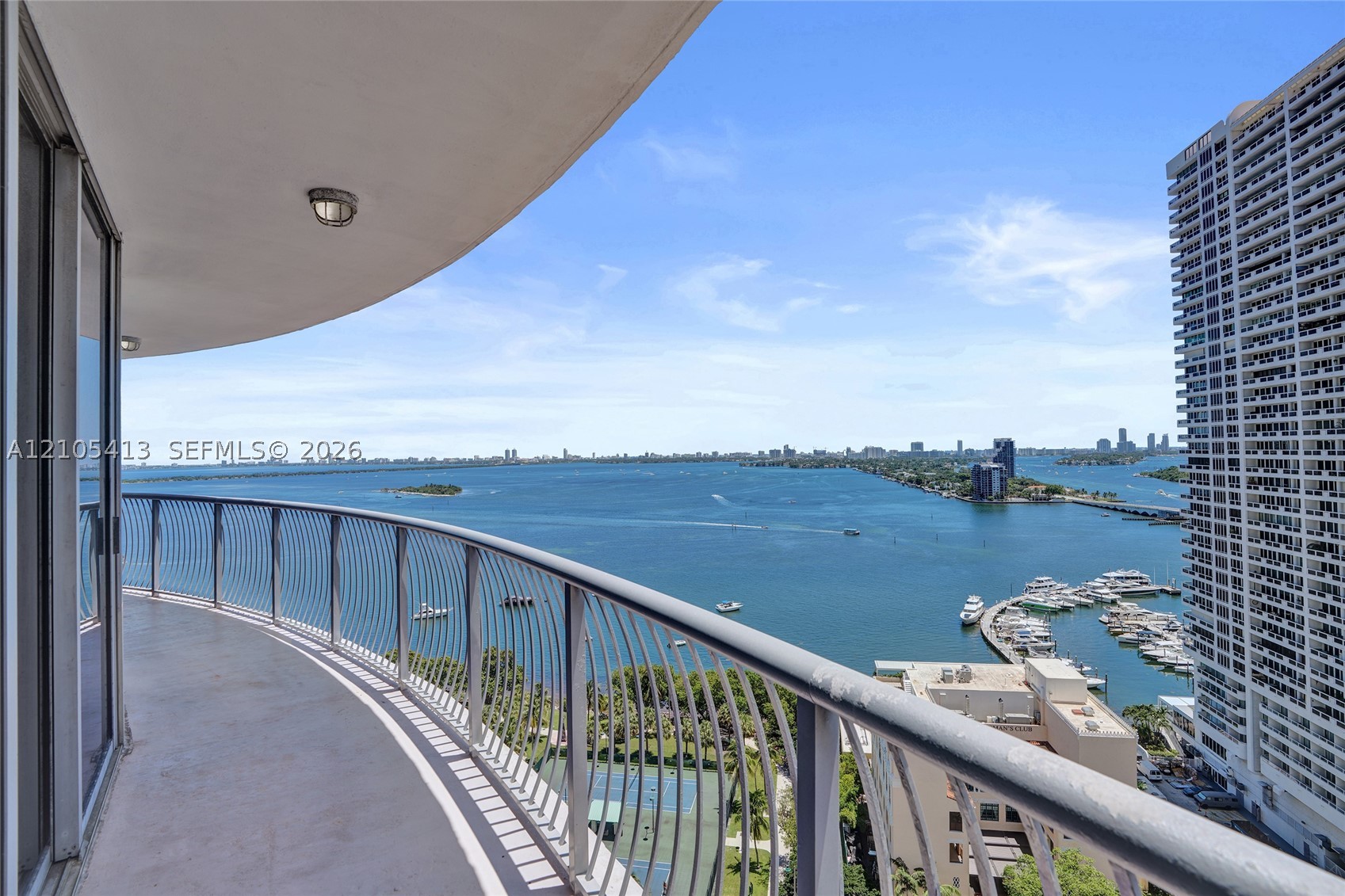 1750 N Bayshore Dr Unit 2202 — photo