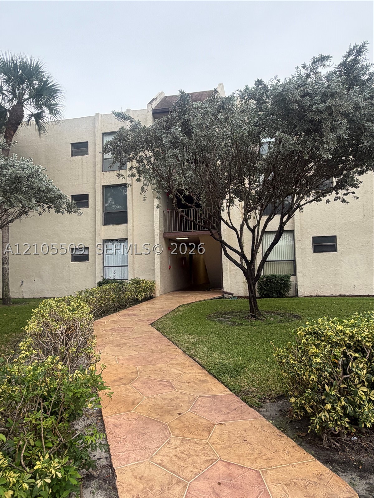 8050 W Mcnab Rd Unit 121 — photo