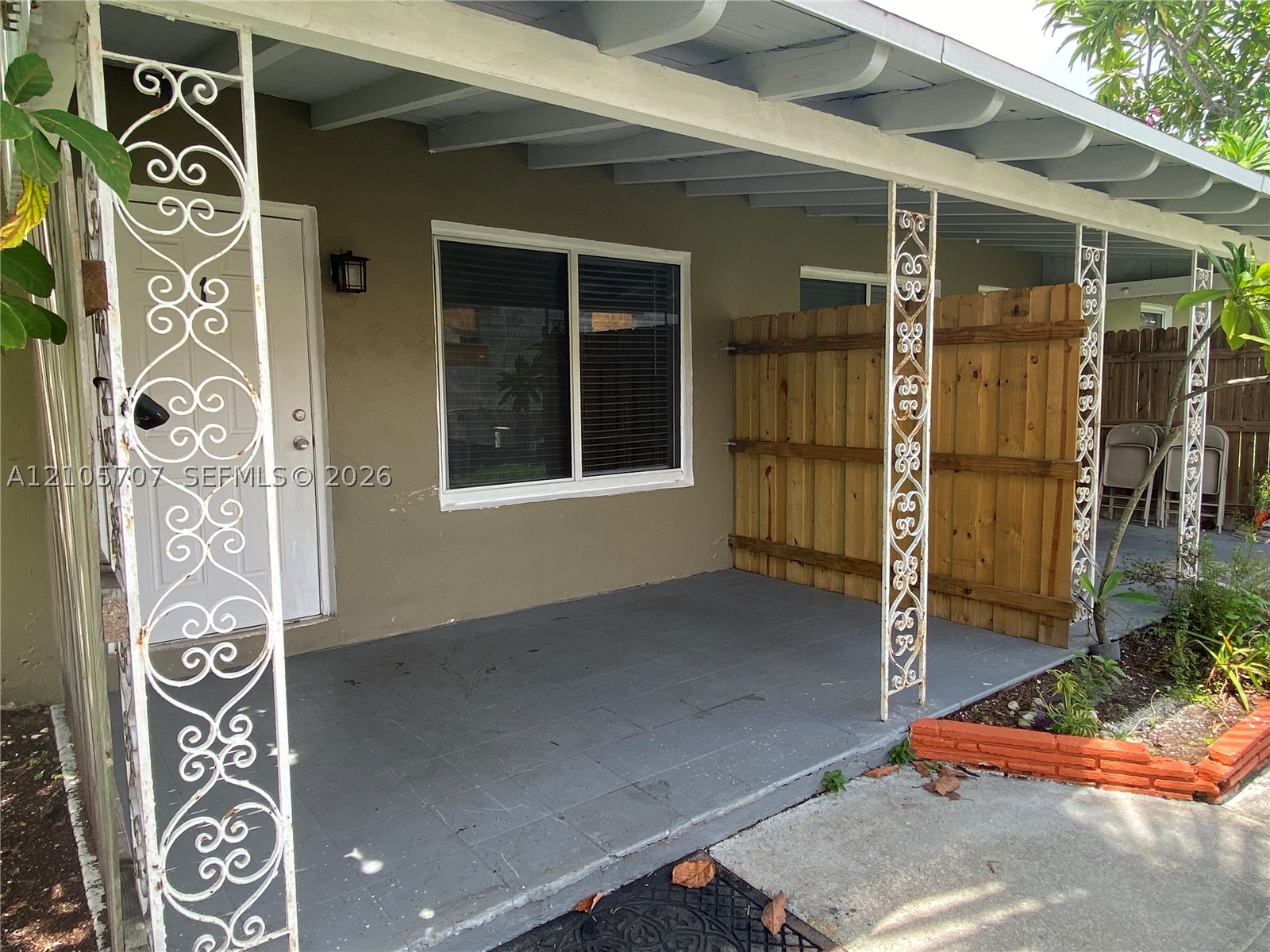 2215 Adams St Unit 2 — photo