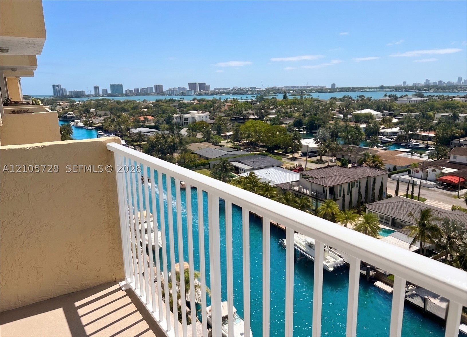 2350 NE 135th St Unit 1006 — photo