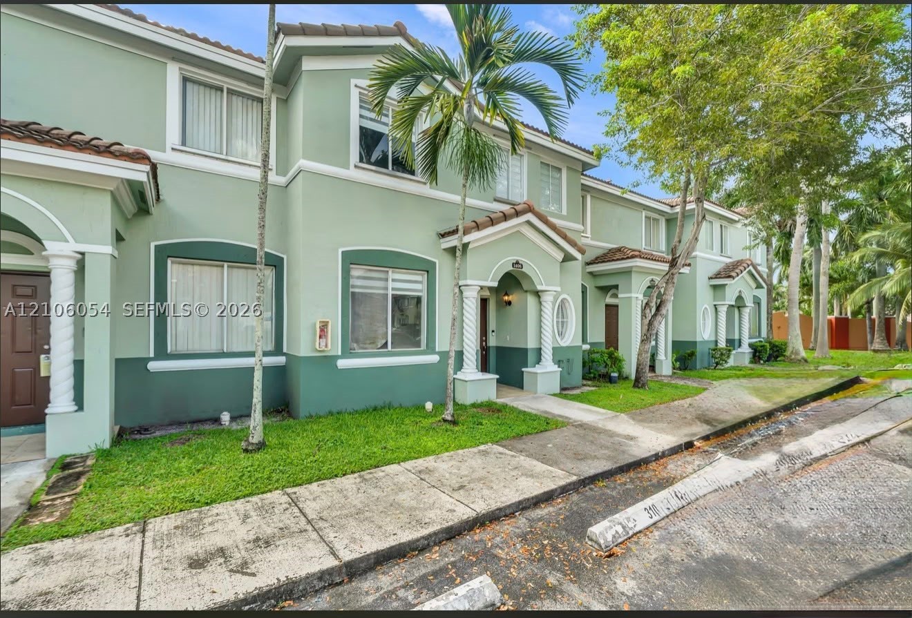 1406 SE 26th Ct Unit 311 — photo