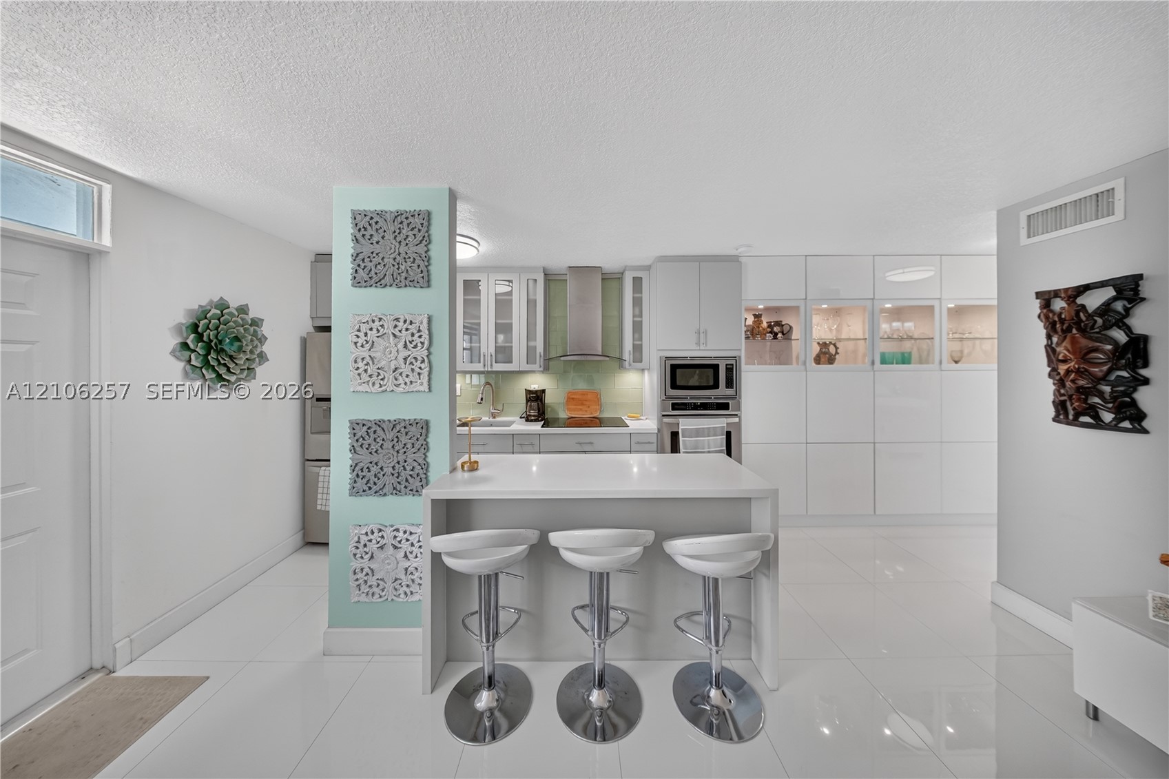335 Collins Unit 203 — photo