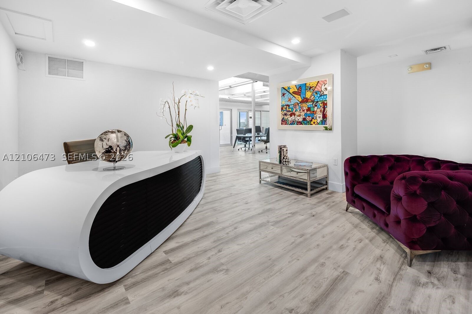 1680 Michigan Ave Unit Ph5 — photo