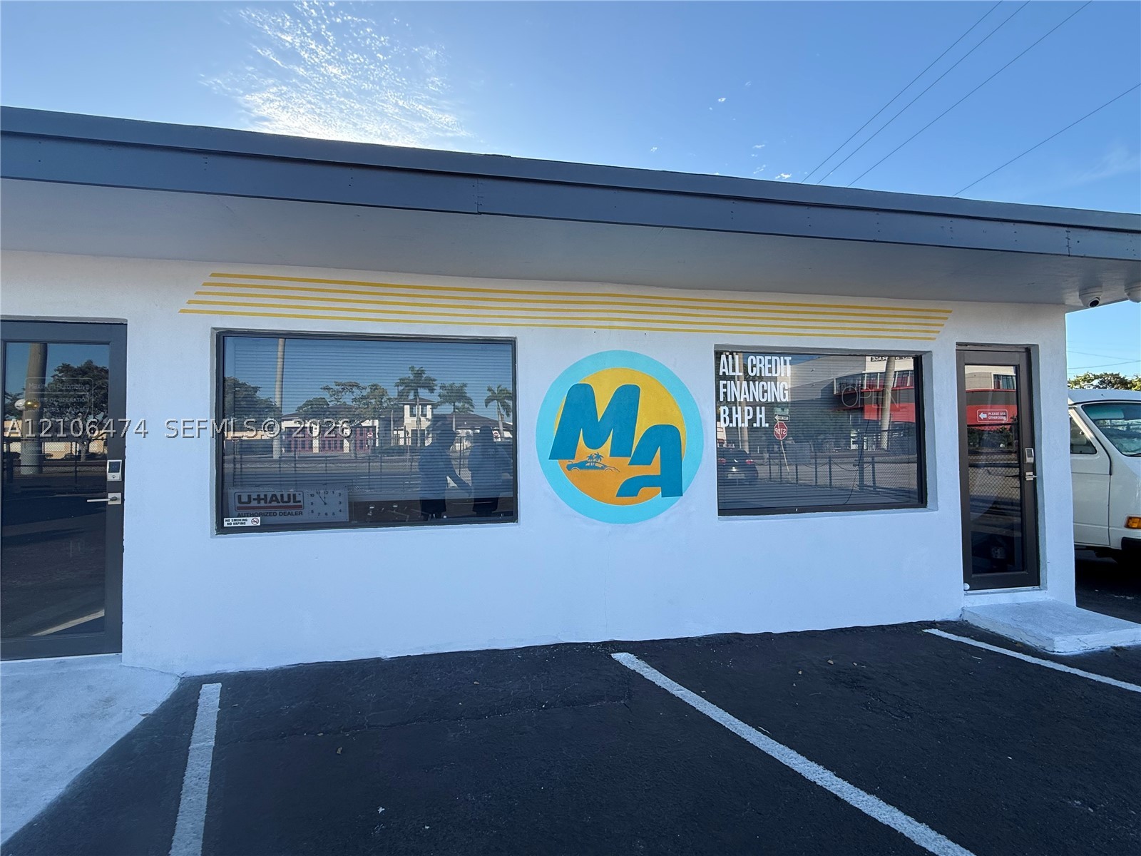 1822 N Dixie Hwy — photo