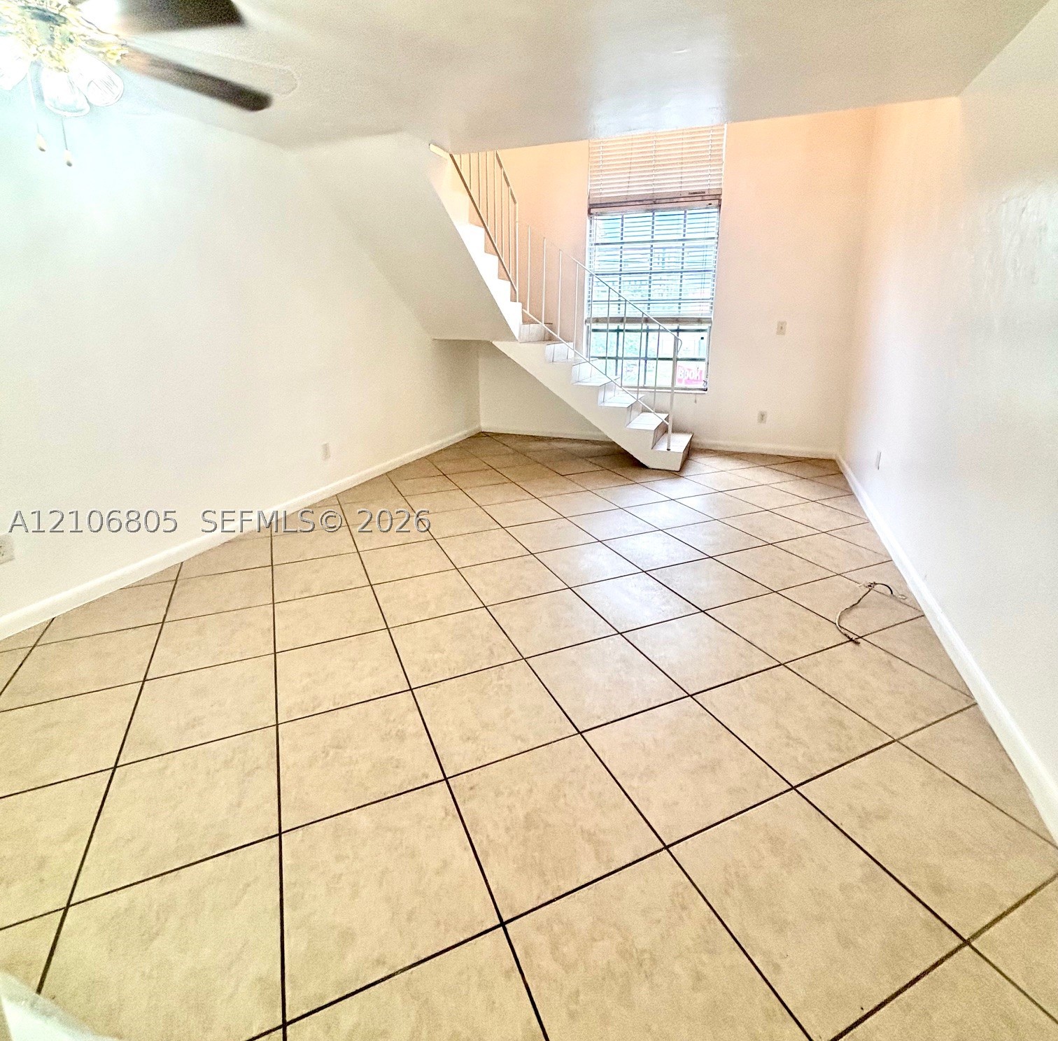49 Navarre Ave Unit 4 — photo