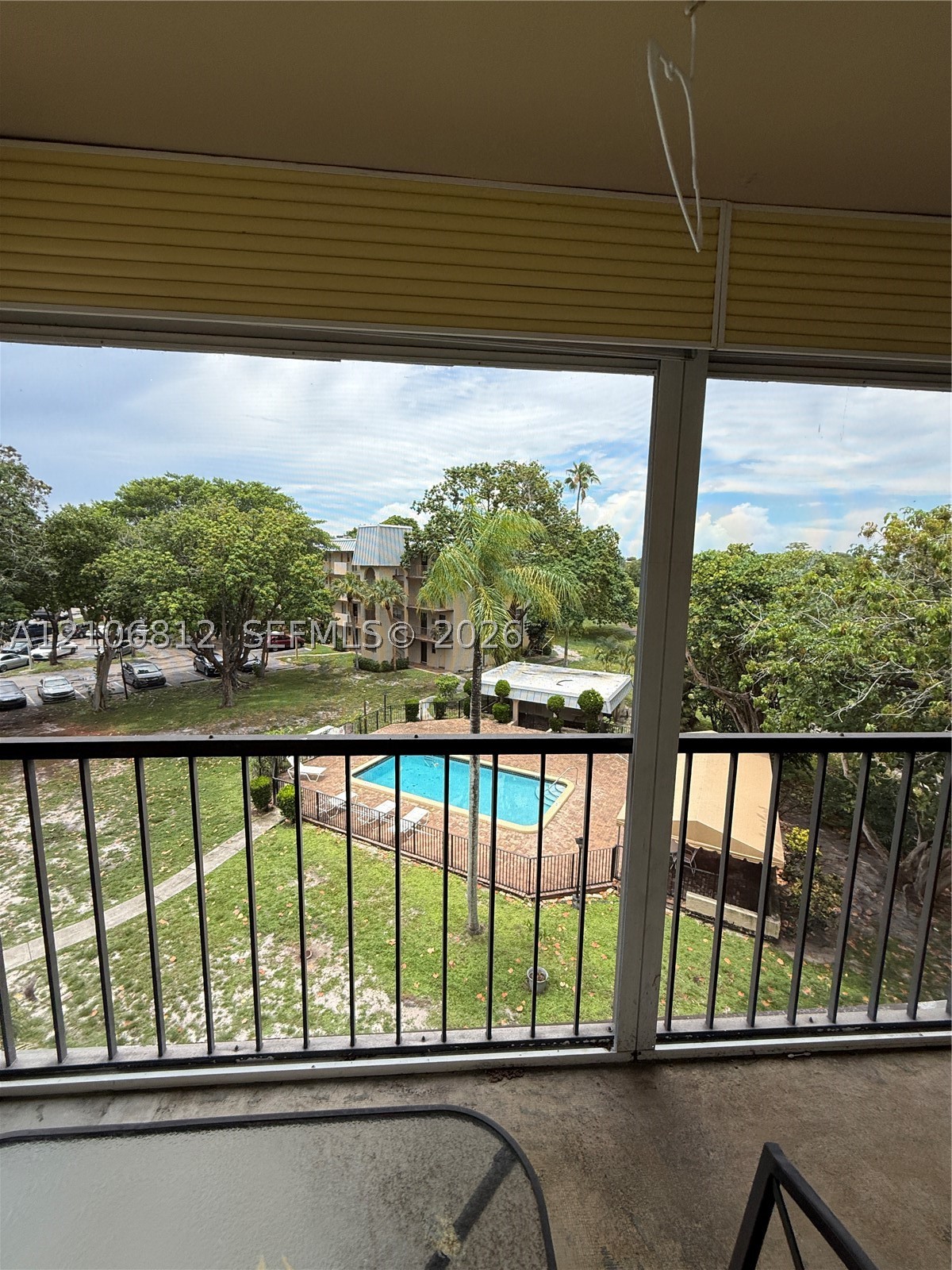 5961 N Falls Cir Dr Unit 408 — photo