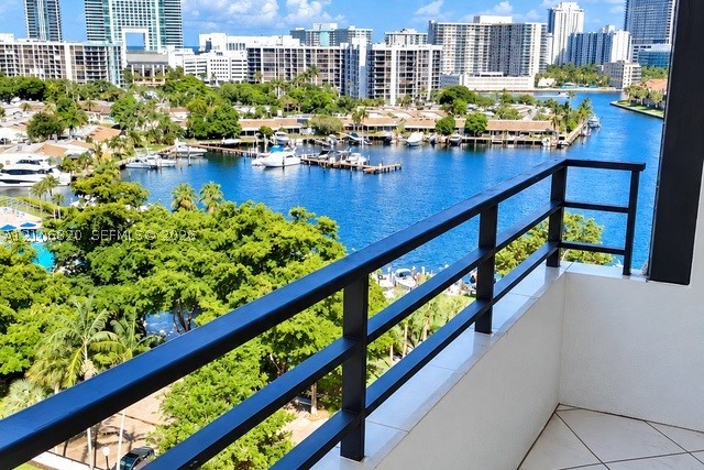 500 Three Islands Blvd Unit 822 — photo