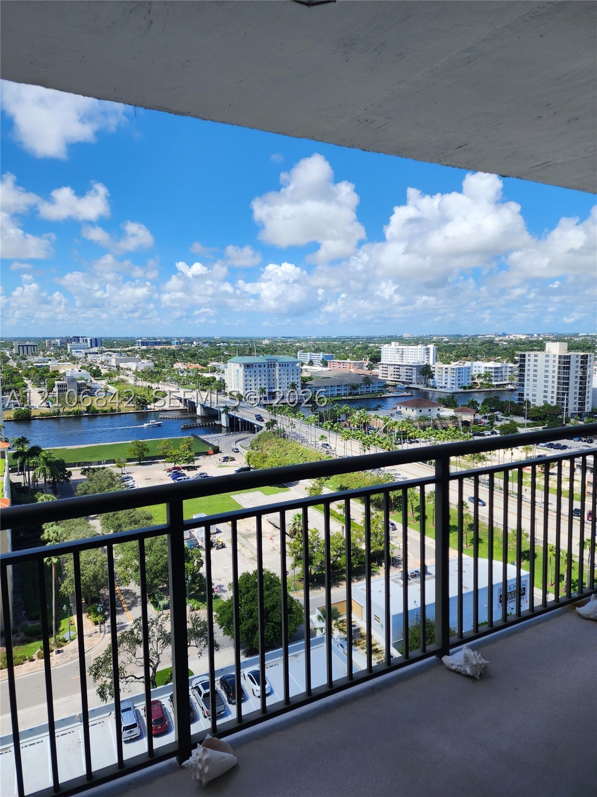 3031 N Ocean Blvd Unit 1801 — photo