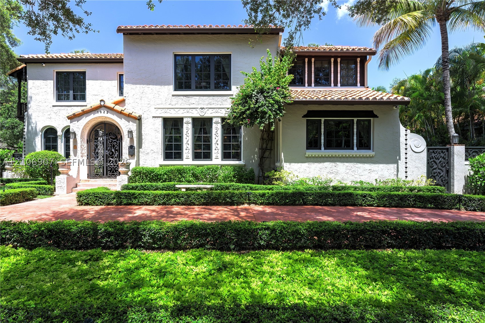 1822 Country Club Prado Unit 0 — photo