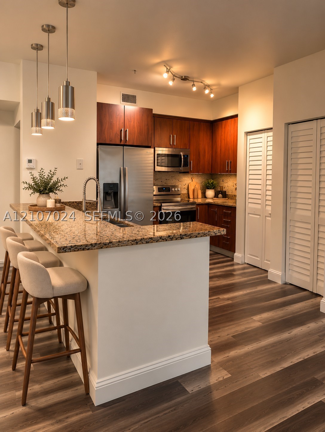 7260 NW 114th Ave Unit 20610 — photo