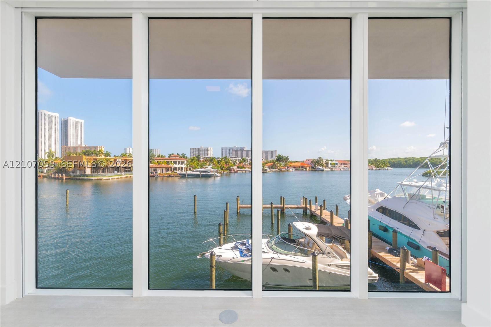400 Sunny Isles Blvd Unit 121 — photo