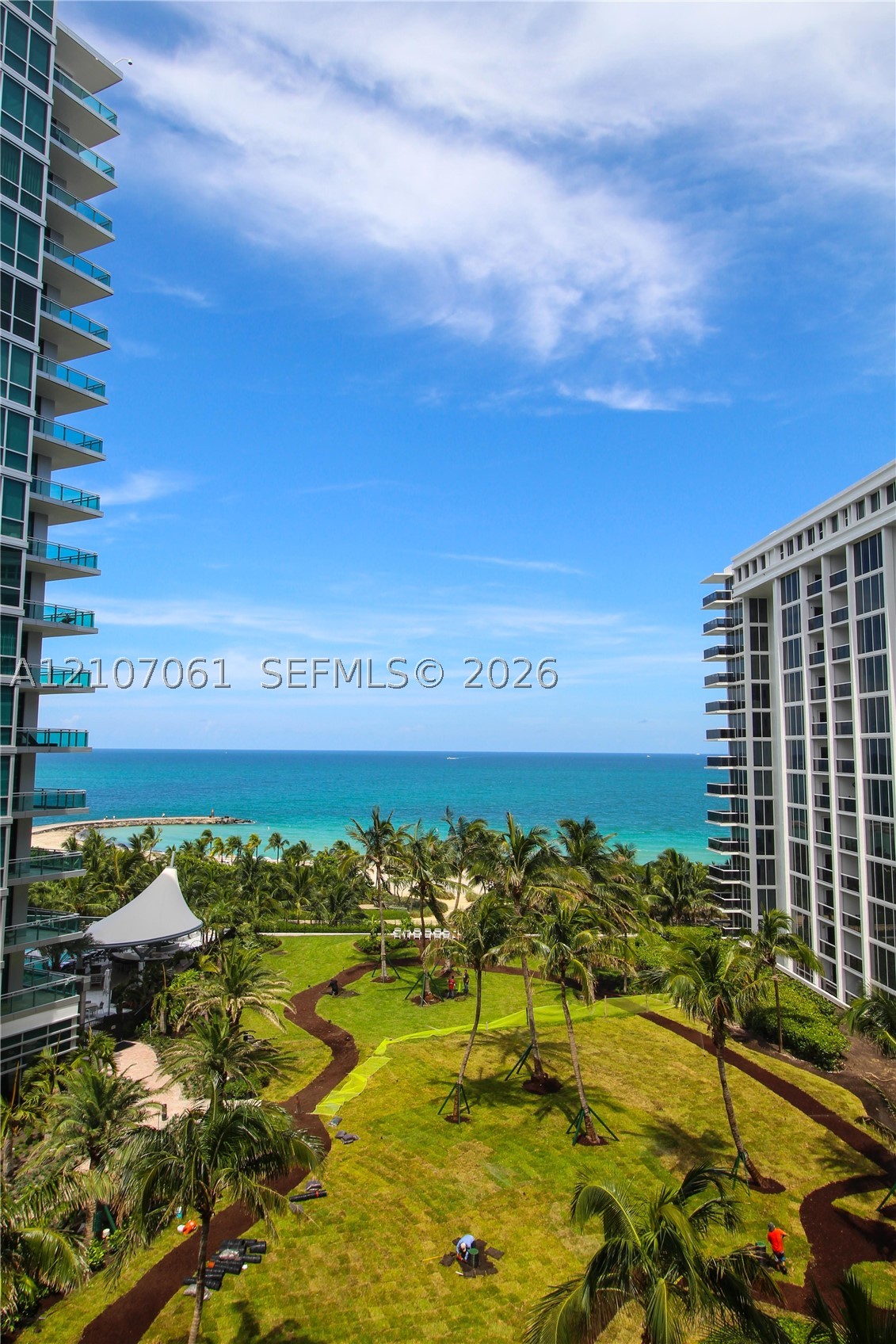 10275 Collins Ave Unit 833 — photo