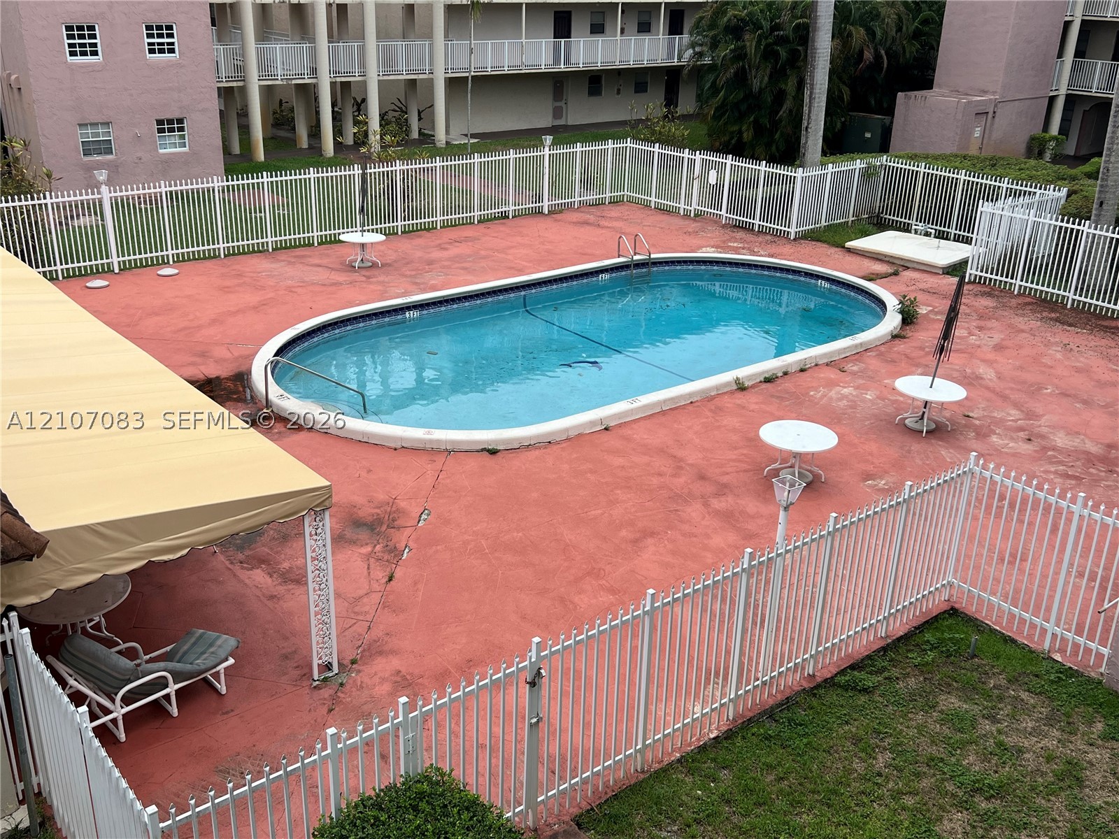 2800 NW 56th Ave Unit B305 — photo