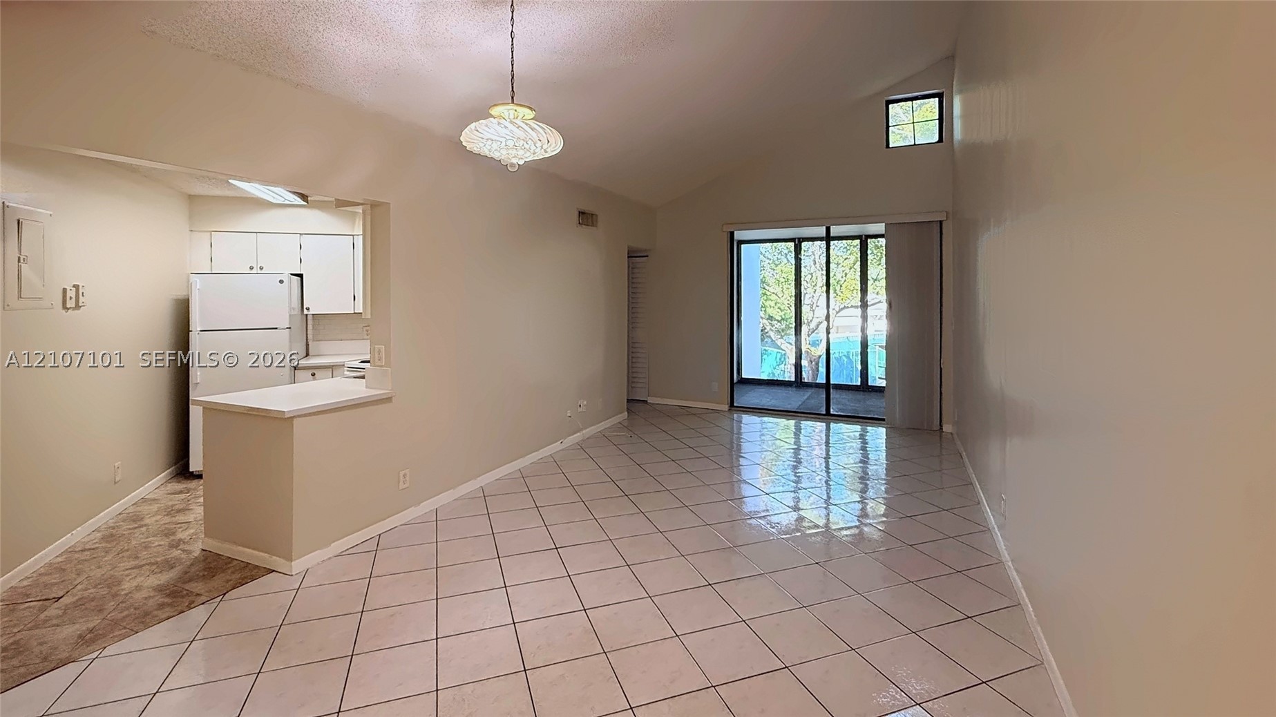 216 Lake Pointe Dr Unit 217 — photo