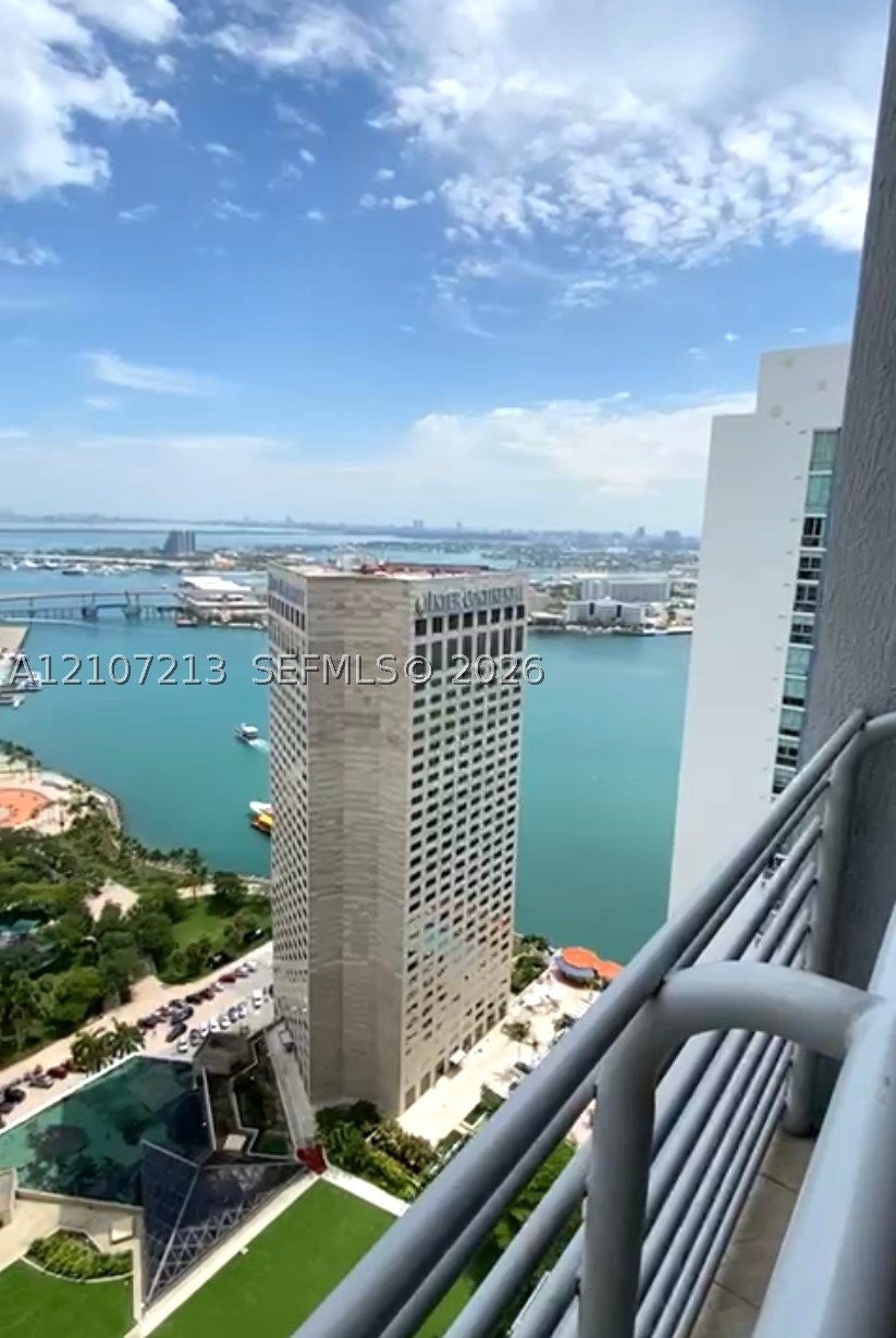 325 S Biscayne Blvd Unit 4214 — photo