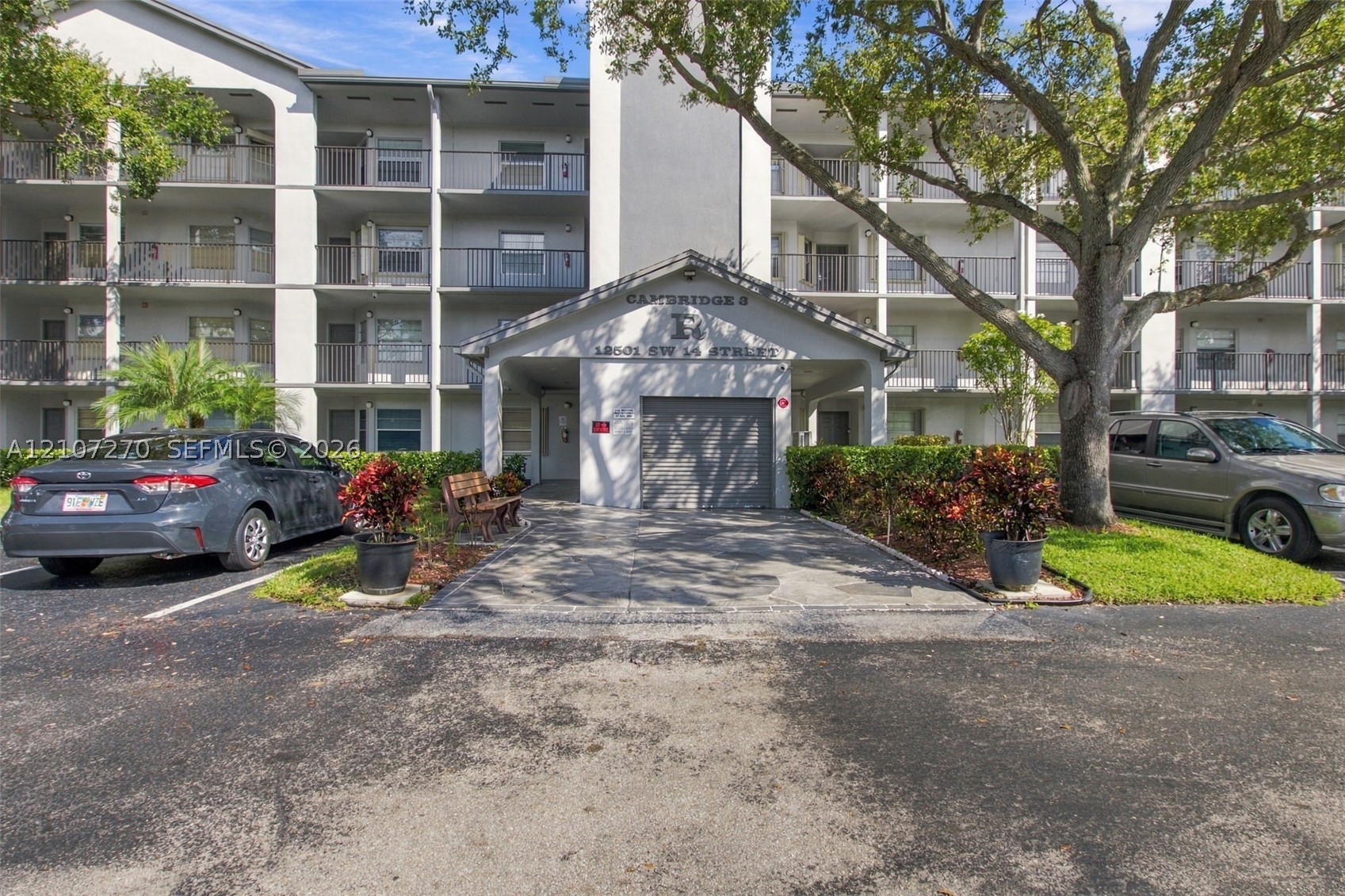 12501 SW 14th St Unit 311R — photo