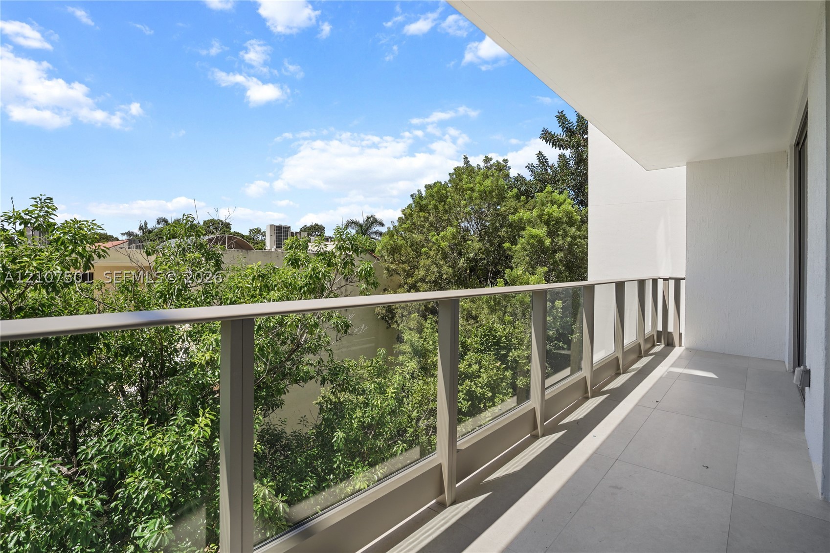 2200 Brickell Ave Unit 317 — photo