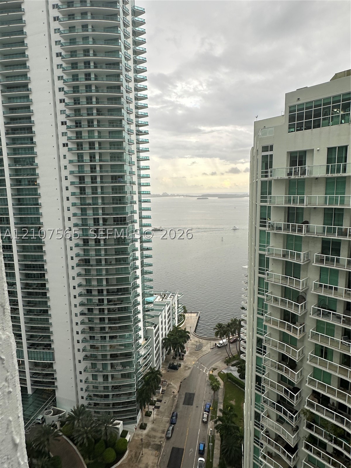170 SE 14th St Unit 2301 — photo