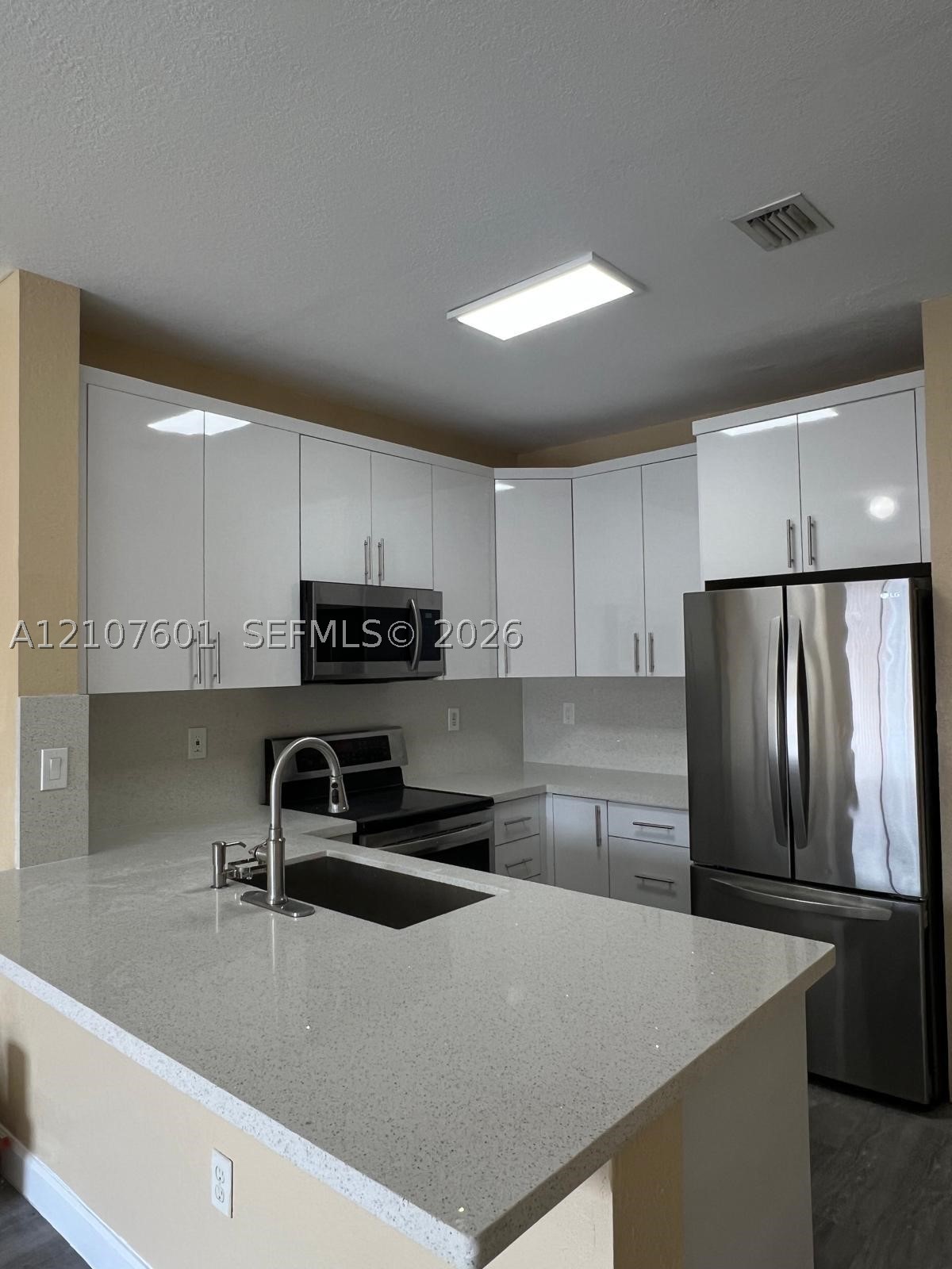 7080 NW 177th St Unit 203-13 — photo